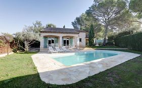 villa de charme, 8 pers, climatisée, piscine chauffée, calme garanti