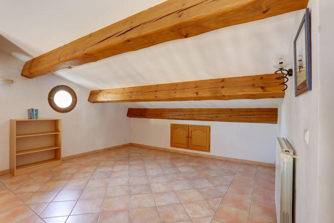 villa de charme, 8 pers, climatisée, piscine chauffée, calme garanti Roquebrune-sur Argens Extérieur photo