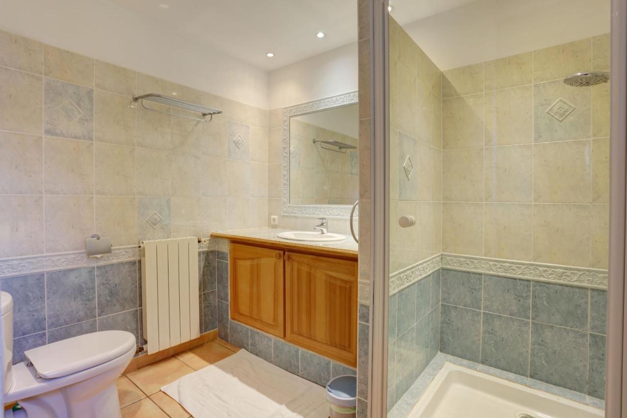 villa de charme, 8 pers, climatisée, piscine chauffée, calme garanti Roquebrune-sur Argens Extérieur photo