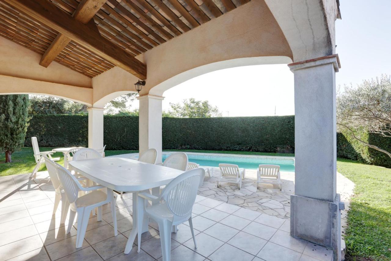 villa de charme, 8 pers, climatisée, piscine chauffée, calme garanti Roquebrune-sur Argens Extérieur photo