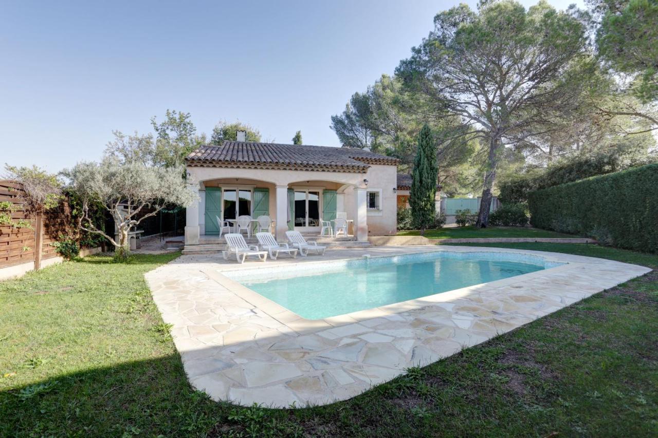villa de charme, 8 pers, climatisée, piscine chauffée, calme garanti Roquebrune-sur Argens Extérieur photo