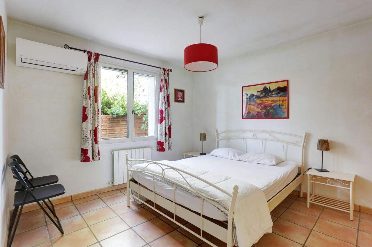 villa de charme, 8 pers, climatisée, piscine chauffée, calme garanti Roquebrune-sur Argens Extérieur photo
