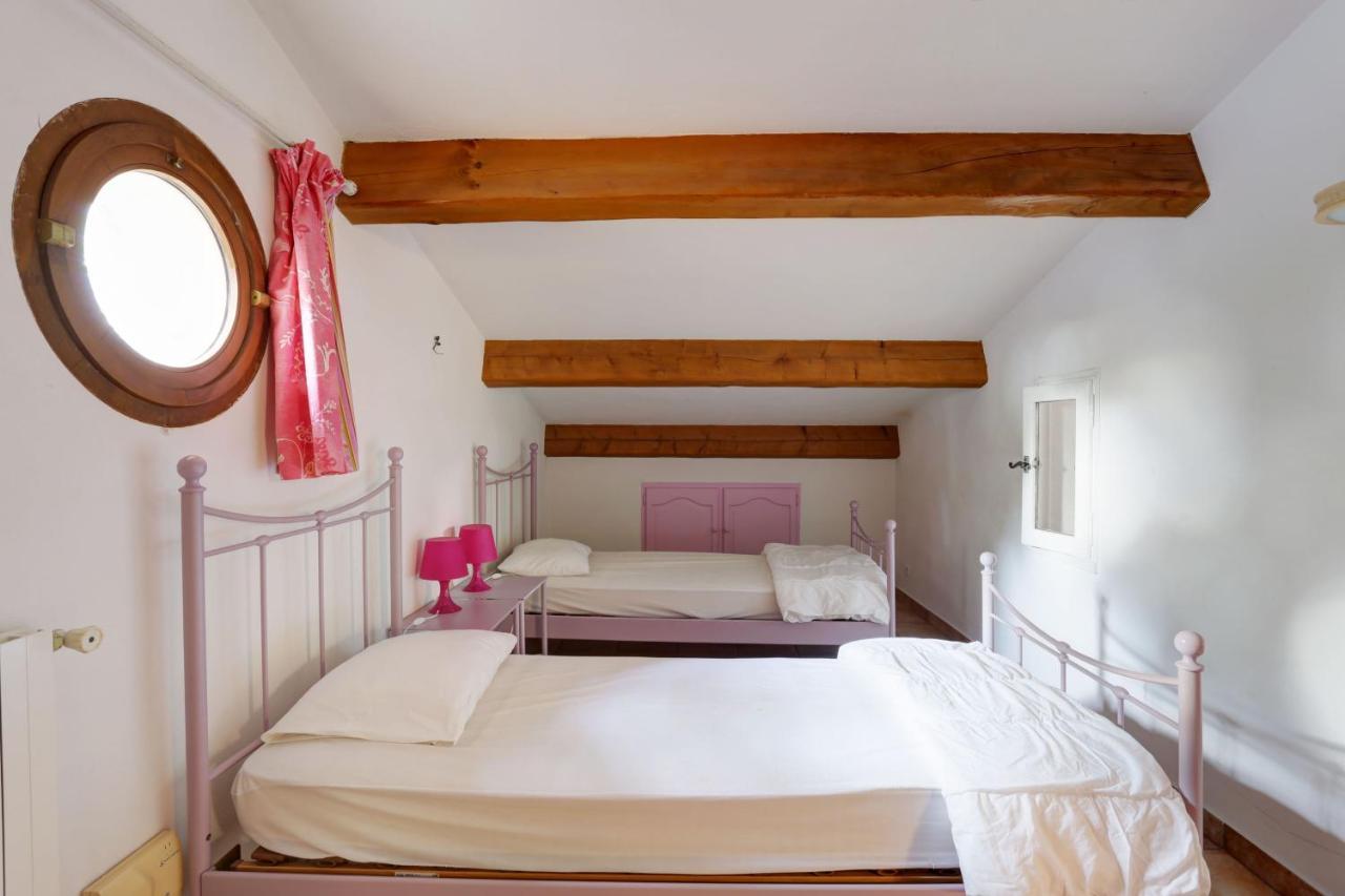 villa de charme, 8 pers, climatisée, piscine chauffée, calme garanti Roquebrune-sur Argens Extérieur photo